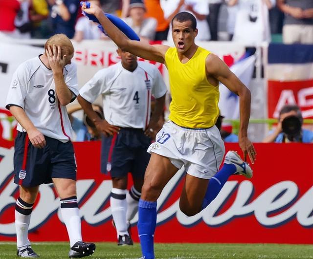 其曾多次参 其曾多次参